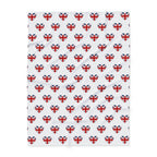 Brit Love Bliss: Heart-Shaped UK Flags Fleece Blanket - Cozy Up in Anglophile Chic!
